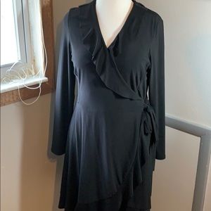 “EUC” Black Side Closure Dress